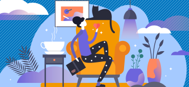 Frau mit Katze in einer gemütlichen Atmosphäre auf dem Sofa